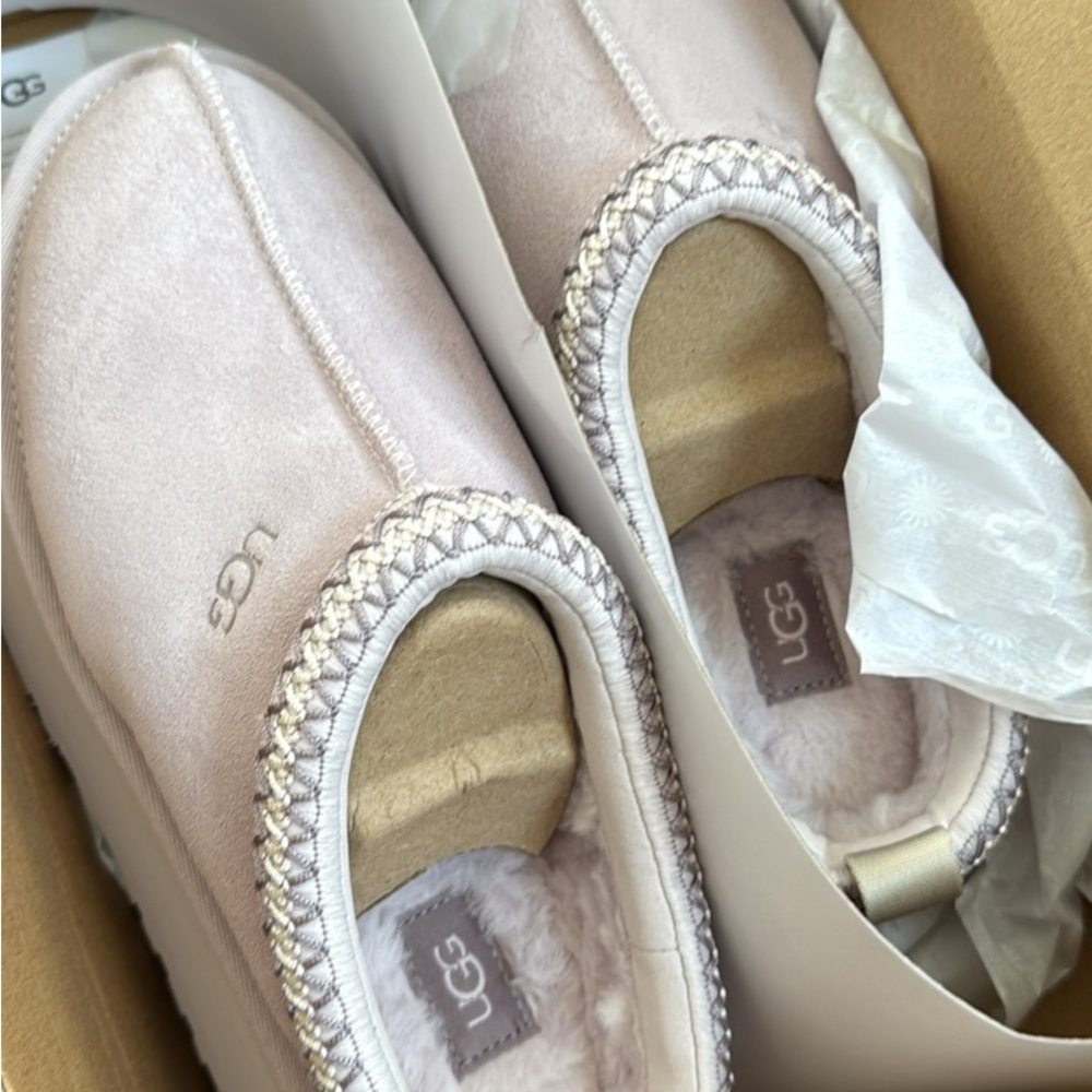 UGG Women's Slippers
